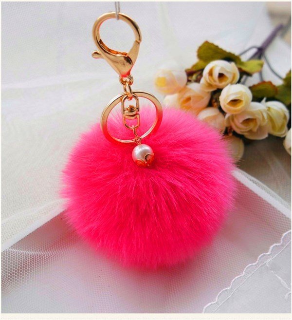 pembe ponponlu çanta akseusarı