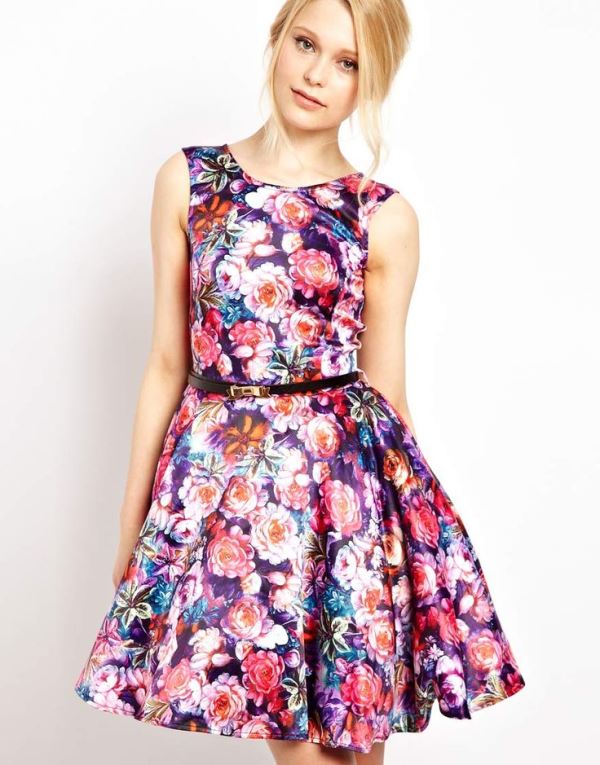çiçekli elbise modelleri