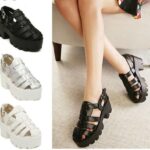 önü kapalı sandalet modeli