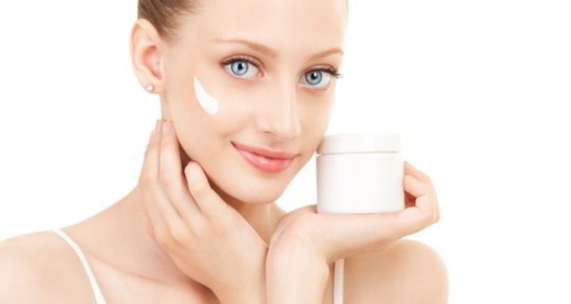 günlük kırışıklık önleyici nemlendirici krem önerileri