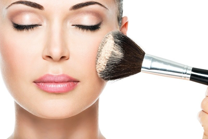 makyaj bazı nasıl kullanılır