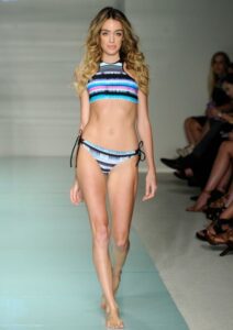 en tarz ve en güzel bikini modelleri