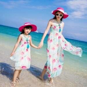 anne kız aynı plaj elbisesi