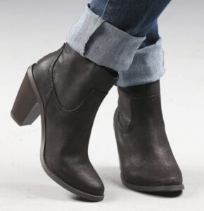 topuklu kısa bot modeli