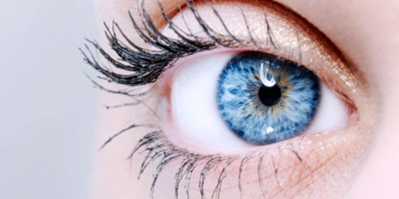 Göz Altı Şişlikleri Nasıl Geçer