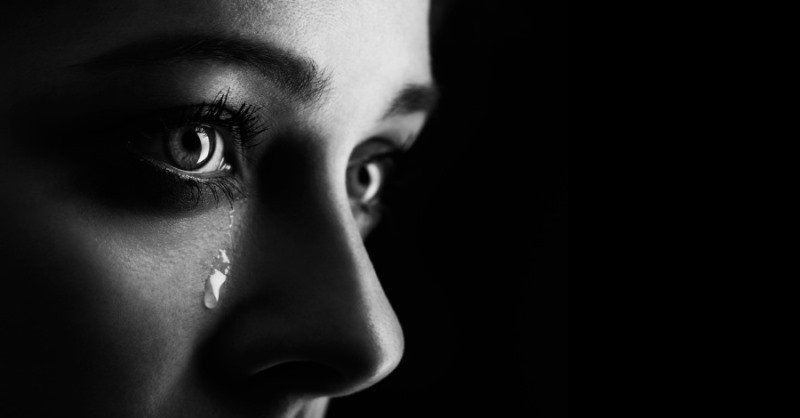 Göz altı torbaları nasıl geçer