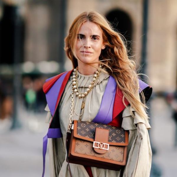 inci tarz çoklu kolye modeli