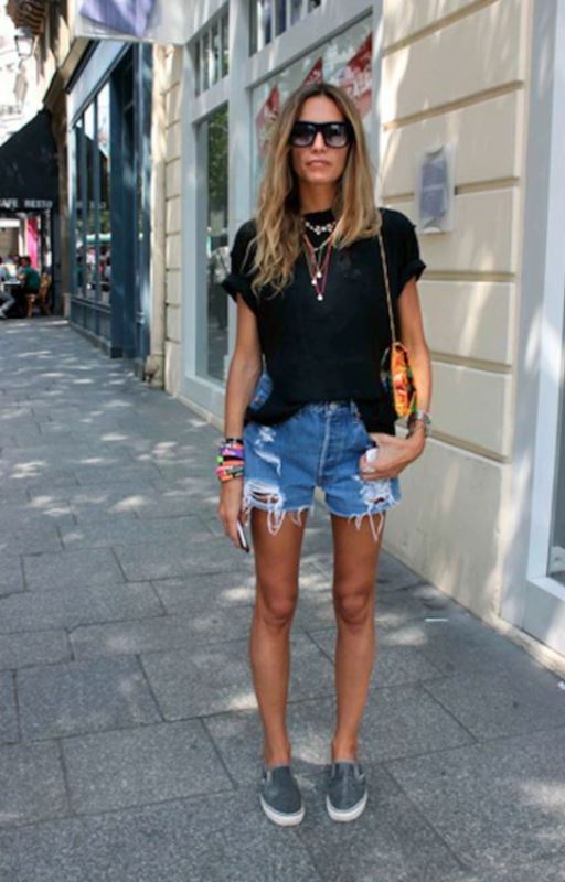 Kot şort kadın kombinleri
