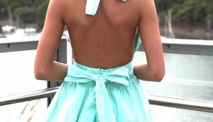 su yeşili mini elbise