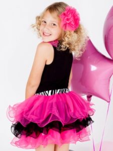 en şık kız çocuk tütü elbise modelleri