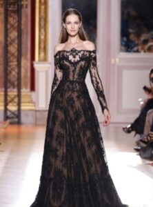 siyah dantel kollu abiye elbise