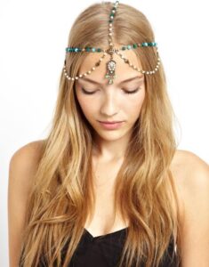 ortadan ayrılmış bohem tarzı uzun saçlar - 2015 saç modelleri