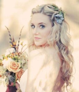 romantik uzun saçlar