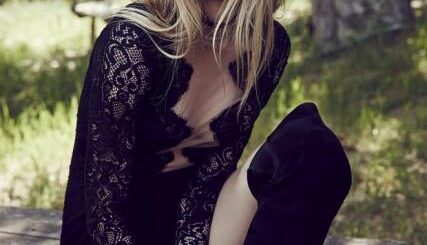 siyah dantel mini elbise