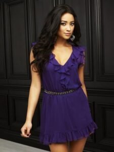 Pretty-Little-Liars-emily