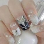 eğlenceli gelin tırnak süslemeleri