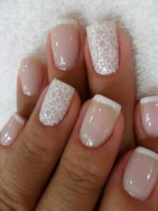 en güzel gelin tırnak süslemeleri