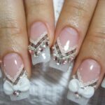 gelin takma tırnak modeli