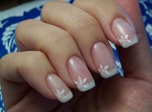 gelin tırnak süslemeleri