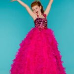 pembe kabarık kız çocuk gelinlik modeli