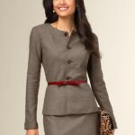 gri bayan takım elbise modeli
