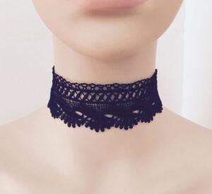 dantel tasma kolye modeli